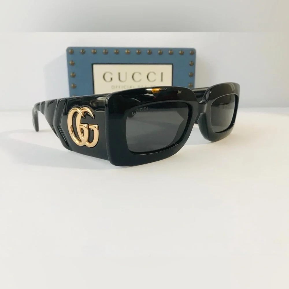 💯 - New Authentic Gucci Black Gray Gg0811s 001 Logo Rectangle Unisex Sunglas…